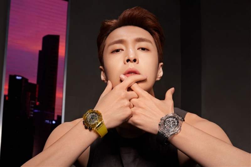 紋身聯乘腕表！Hublot推出全新白色Big Bang Unico Sang Bleu II