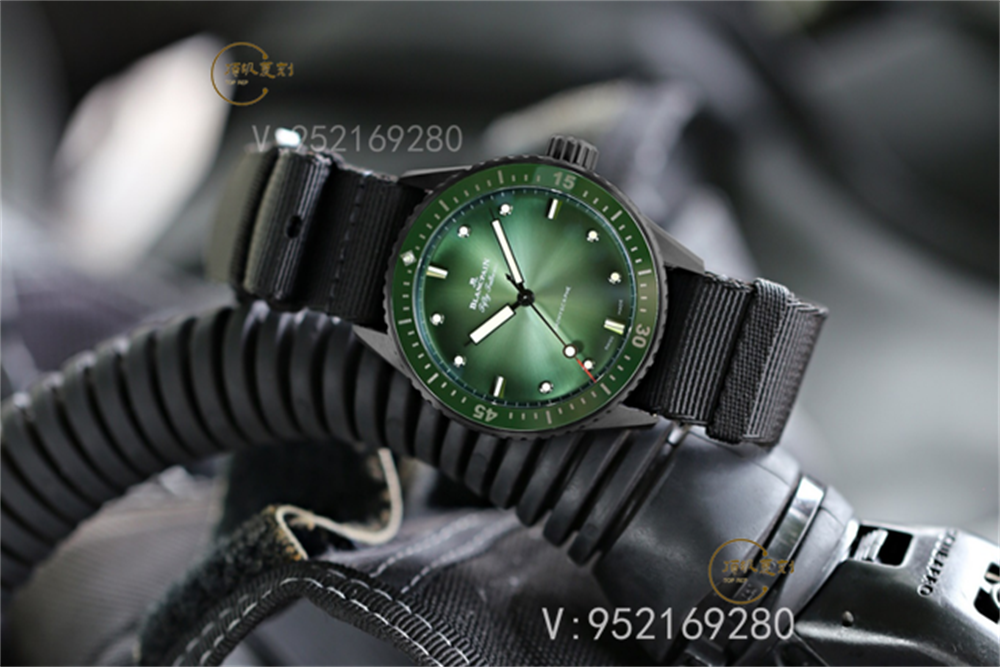 戴復(fù)刻表出門(mén)會(huì)被看出來(lái)嗎,解毒復(fù)刻表品質(zhì)怎么樣