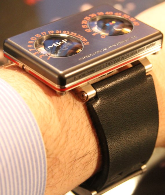 MB&F HM1鐘表機(jī)腕表